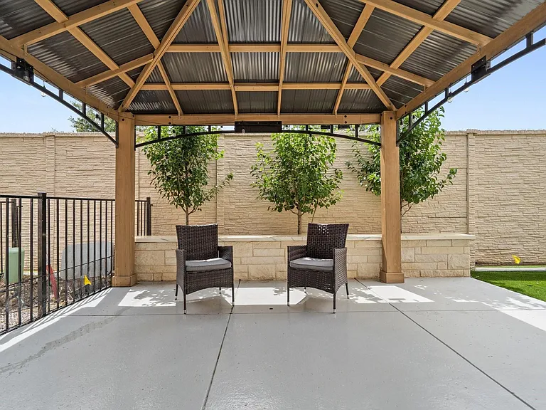 4209 Watson Way — Photo 17