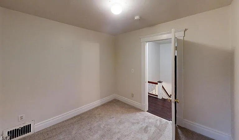 802 E Kingsley St #1 — Photo 18