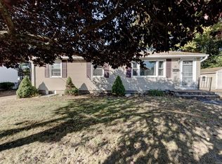 16 David St, Enfield, CT 06082