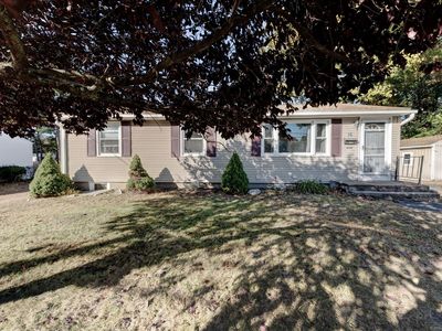 16 David St, Enfield, CT, 06082