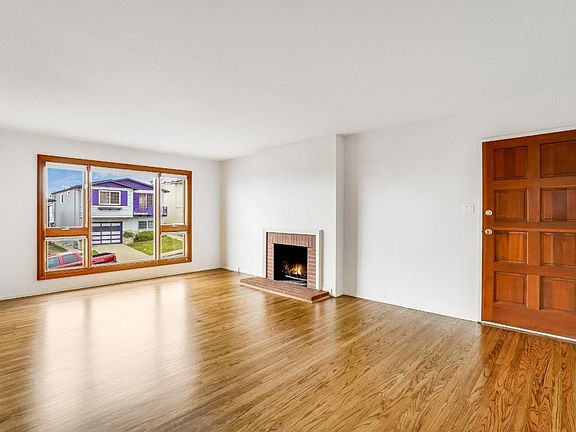 3rd image of 51 Clearview Dr