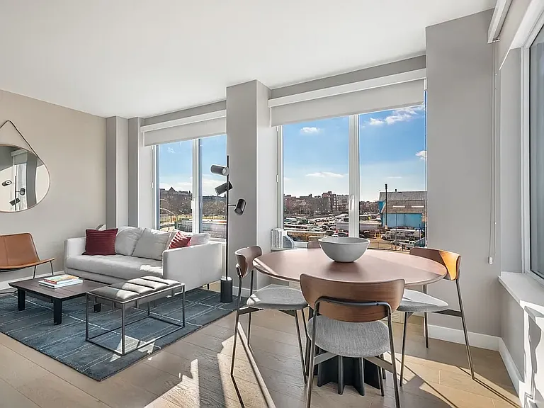 15 Bridge Park Dr #14LL — Photo 1