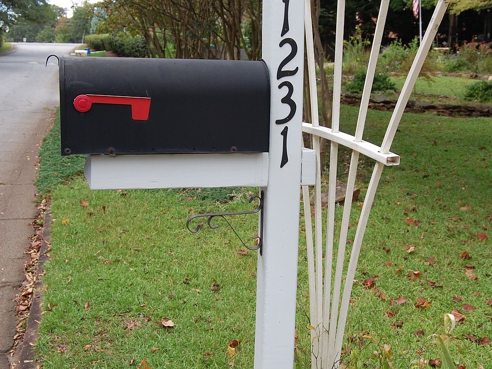 1231 North Valley Brook