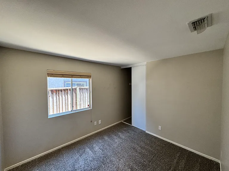 1772 Autumn Meadow Dr — Photo 13