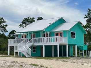 1973 Lighthouse Rd, Carrabelle, FL 32322