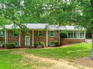1200 Redwine Dr, Rural Hall, NC 27045