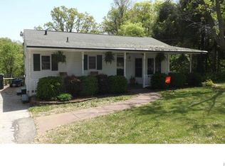1540 W Highview Dr, Arnold, MO 63010
