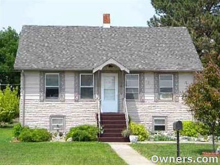 1st image of 1511 Burlington Blvd