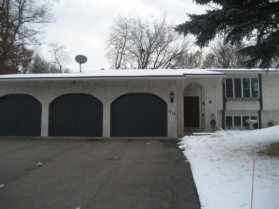 1718 Deerwood Dr, Eagan, MN 55122 Zillow
