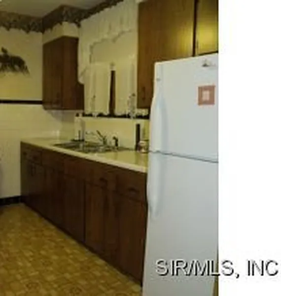 Thumbnail 14