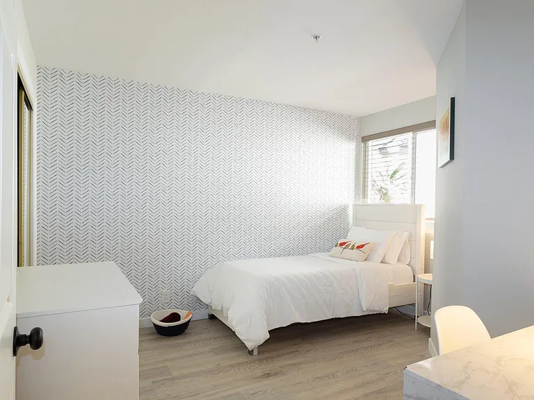 451 S Oakland Ave #10 — Photo 13