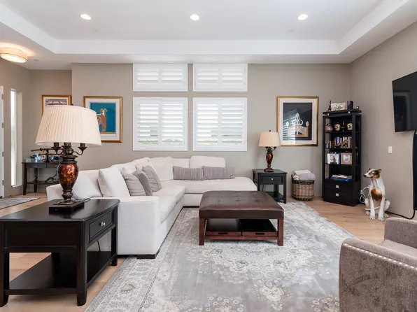 2204 Harriman Ln #B, Redondo Beach, CA 90278