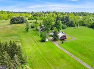 3577 Olde Bedminster Rd, Ottsville, PA 18942