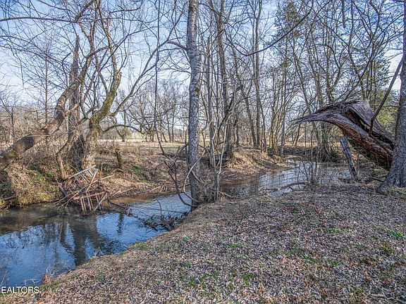 5th image of 259 Sherman Rd