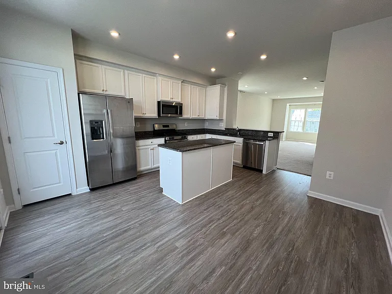 526 River Rd — Photo 18