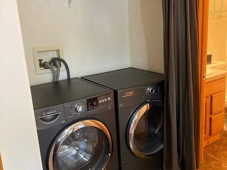 910 Mauna Kea Ln #B — Photo 8