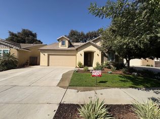 4306 W Lark Ave, Visalia, CA 93291