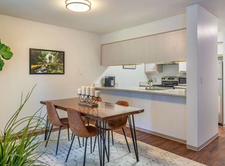 Forest Hills, Eugene, OR 97401