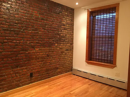 Rented by MQ Realty LLC | media 3