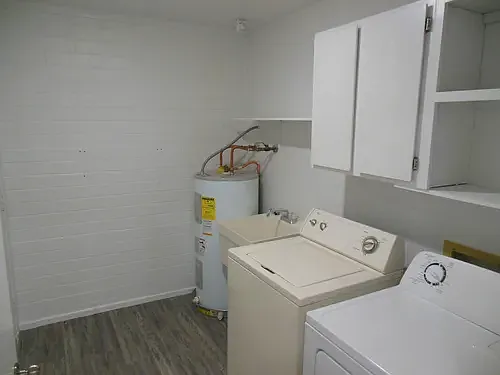 East View Apartments — Photo 18