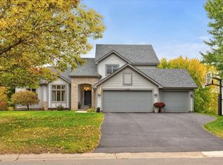 8087 Enclave Bay, Woodbury, MN 55125