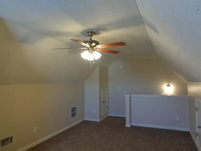 840 James Ridge Dr — Photo 20