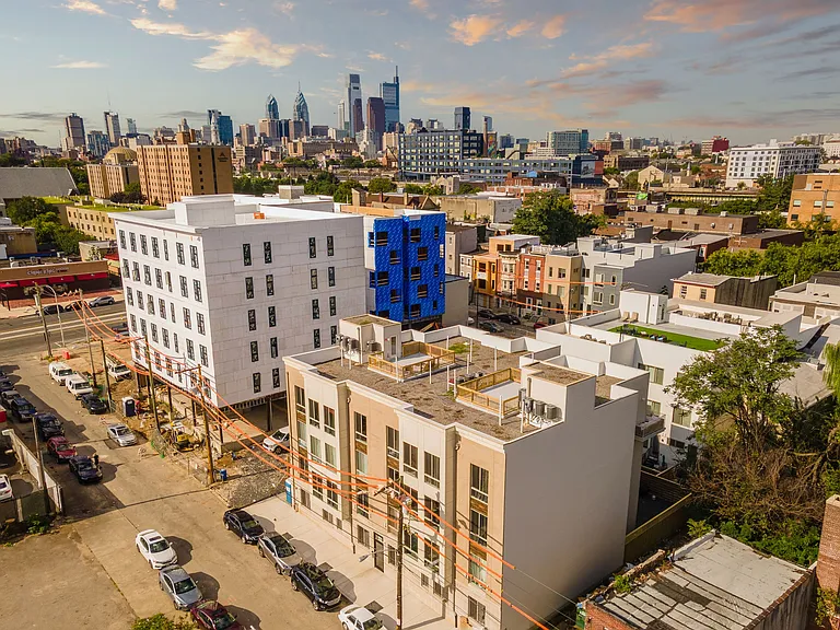 1222 N Marshall St — Photo 121