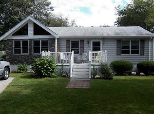 43 Benson Ave, Westerly, RI 02891