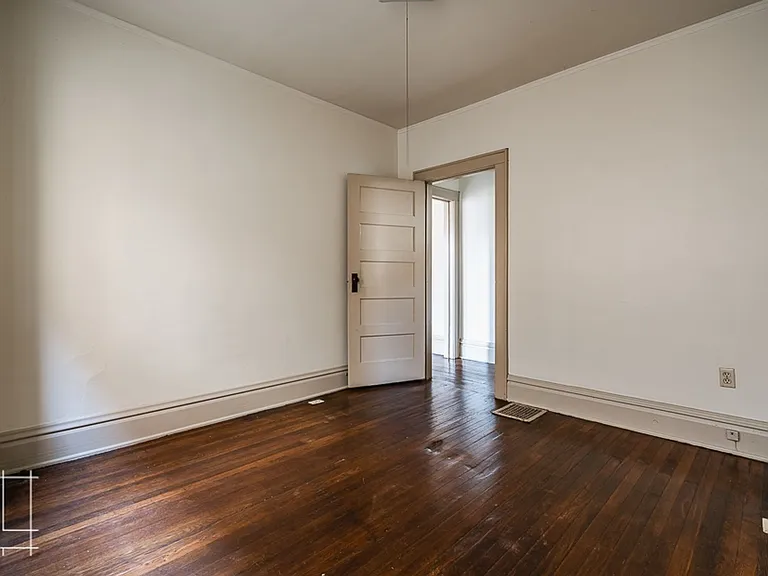 35 Lundy St. — Photo 12