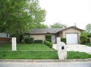 2700 Fairway Dr, Fort Worth, TX 76119