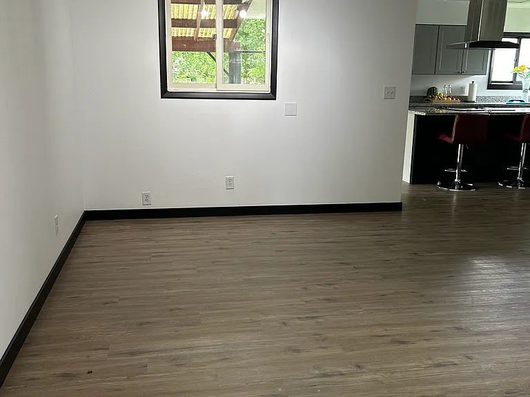 Rainbow Cir — Photo 17