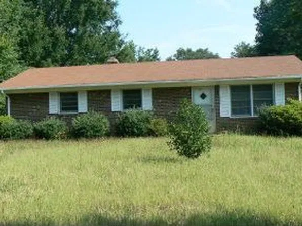 1597 Flat Rock Rd, Reidsville, NC 27320
