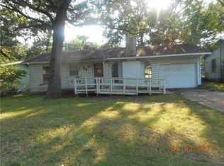 340 16th St SW, Paris, TX 75460