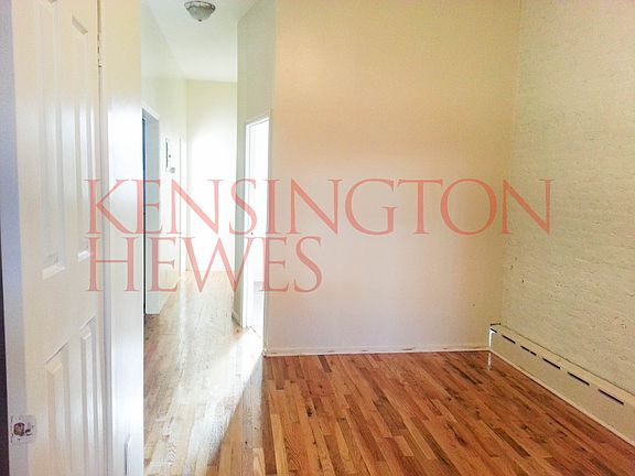 3rd image of 146 Herkimer St #2