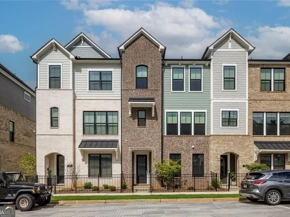 355 Walker Ave, Roswell, GA 30076