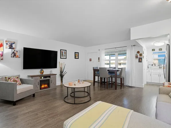 5300 Washington Street #J214, Hollywood, FL 33021