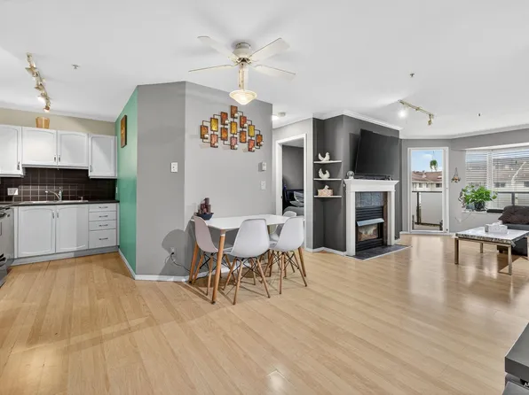 2958 Trethewey St #307, Abbotsford, BC V2T 6P6