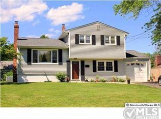 4 Garrett Pl, Middletown, NJ 07748