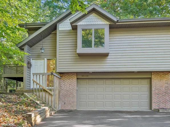 9779 Weko Dr #12, Bridgman, MI 49106