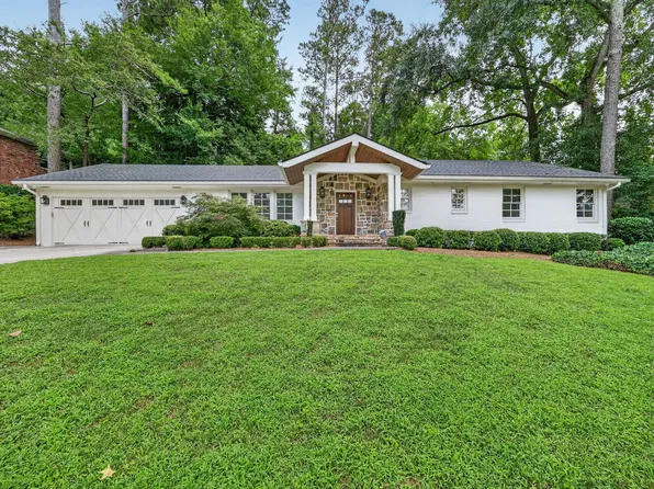 775 Starlight Ln, Sandy Springs, GA 30342