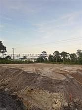 2nd image of 946 Columbus Blvd
