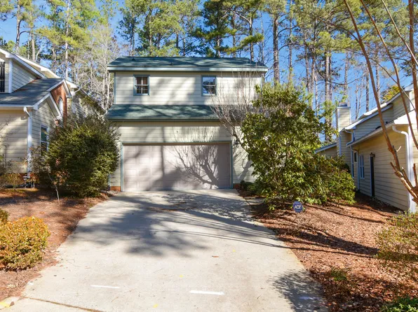 112 Talon Dr, Cary, NC 27518