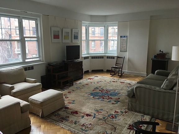 2nd image of 120 Cabrini Blvd APT 27