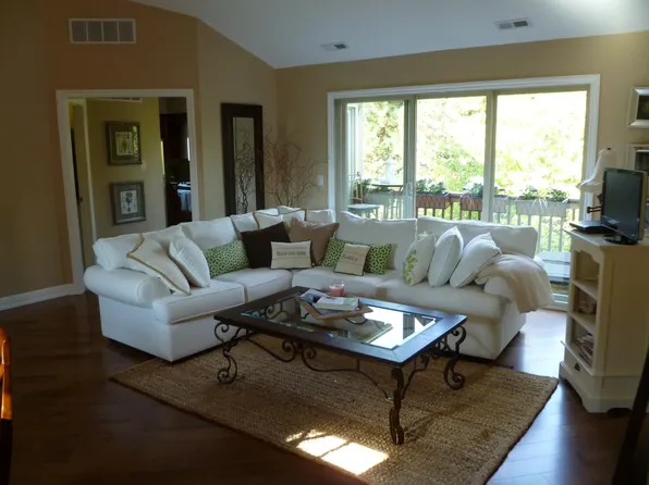 722 S Milford Rd #1, Milford, MI 48381