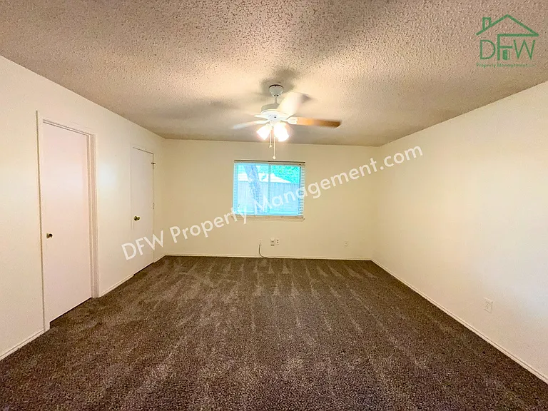 6415 Elm Springs Dr — Photo 13