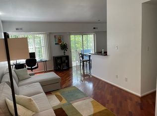 606 Beacon Hill Dr #606, Southampton, PA 18966