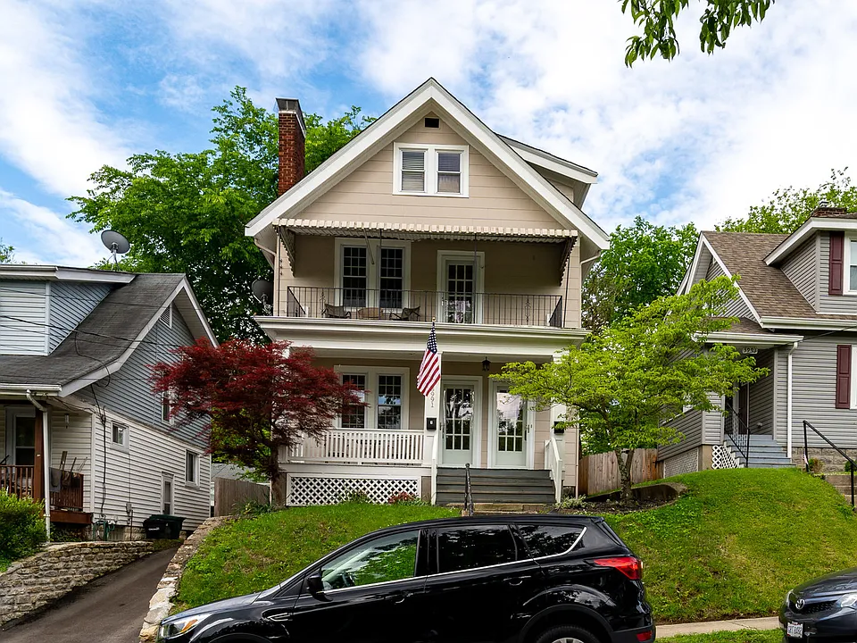 3991 Ballard Ave #1