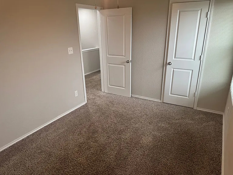 214 Damon Dr — Photo 29
