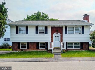 1037 5th Ave, Duncansville, PA 16635