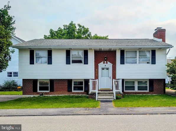 1037 5th Ave, Duncansville, PA 16635